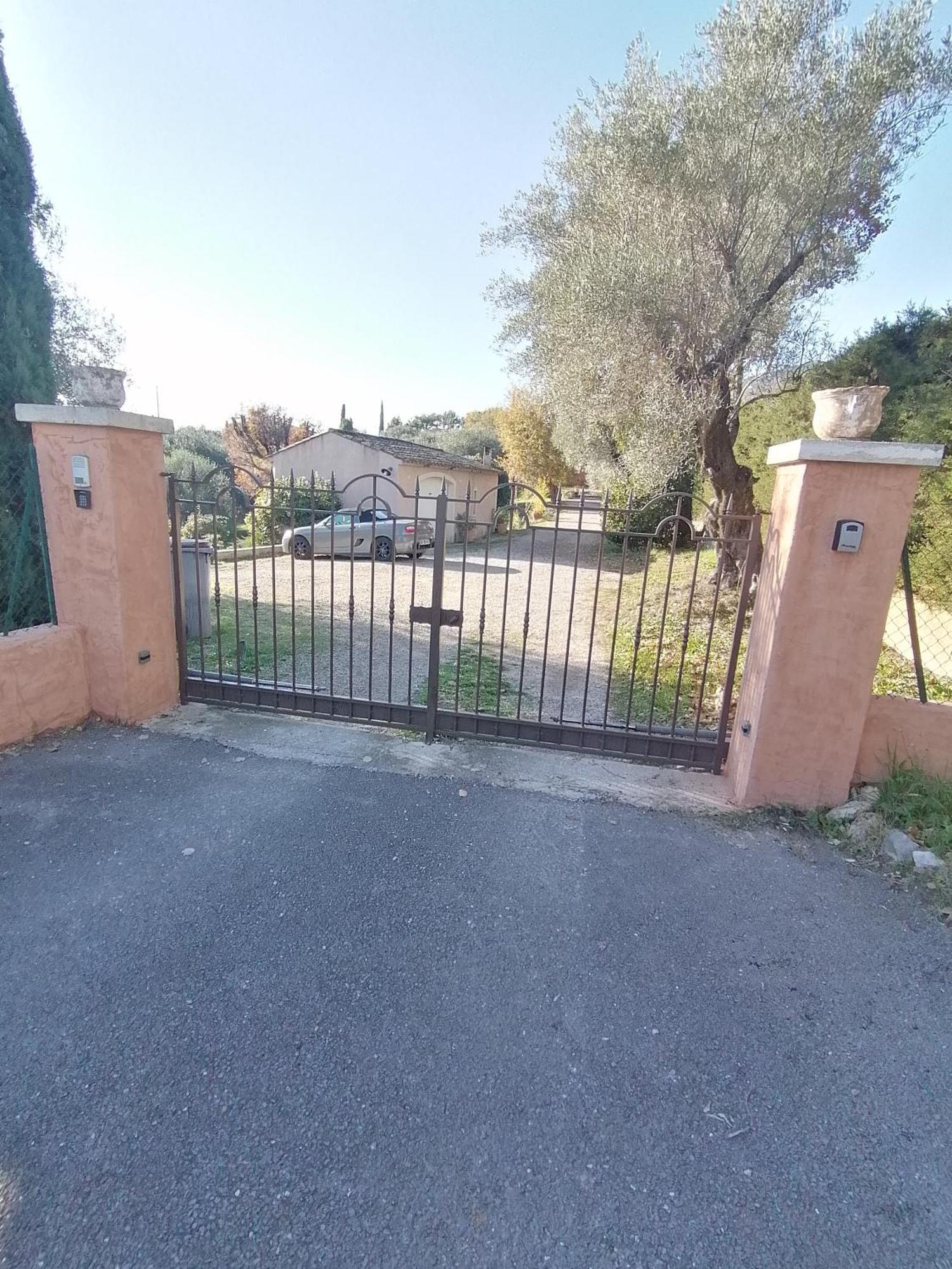 Studio Au Milieu D Une Oliveraie Le Mas De La Huppe Tourrettes-sur-Loup Exterior foto